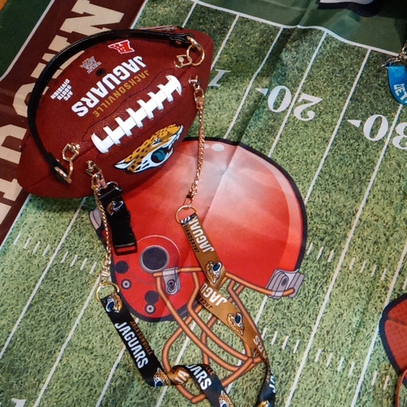 HANDMADE FOOTBALL BAGS 🏈 - Picture 7 of 10